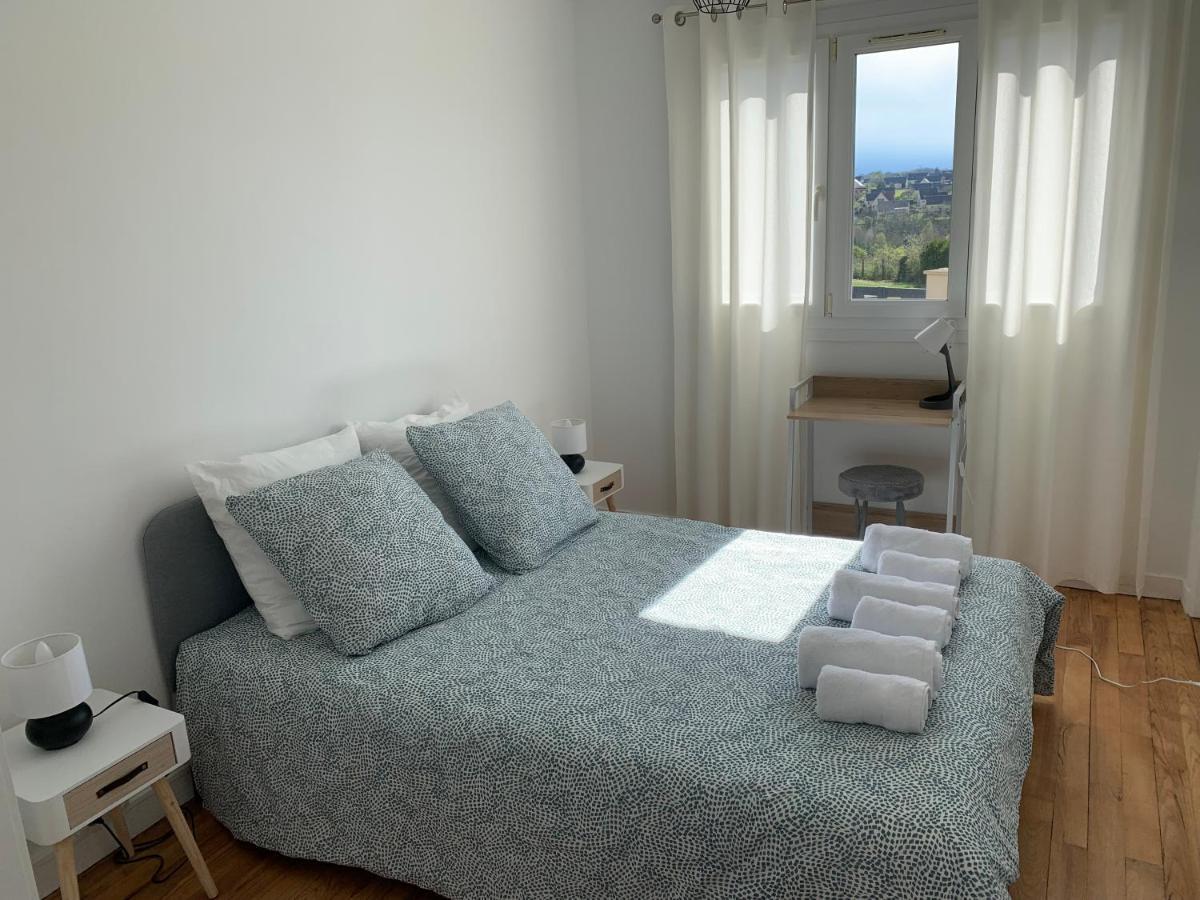 Lacolline-Ponthebert,Com - Appartement Entier Renove -Grand Parking Gratuit, Tout Equipe, Confortable, Netflix Et Amazon Prime Gratuits Et Illimites, Matelas Emma, Lave Linge, Vue Sur La Vallee, Rdc ภายนอก รูปภาพ