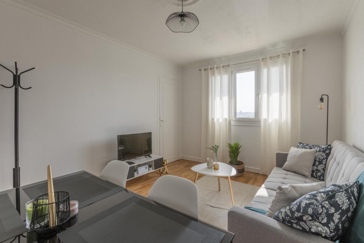Lacolline-Ponthebert,Com - Appartement Entier Renove -Grand Parking Gratuit, Tout Equipe, Confortable, Netflix Et Amazon Prime Gratuits Et Illimites, Matelas Emma, Lave Linge, Vue Sur La Vallee, Rdc ภายนอก รูปภาพ