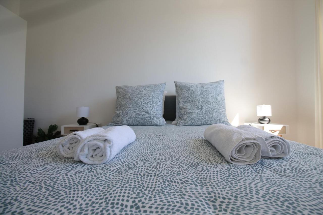 Lacolline-Ponthebert,Com - Appartement Entier Renove -Grand Parking Gratuit, Tout Equipe, Confortable, Netflix Et Amazon Prime Gratuits Et Illimites, Matelas Emma, Lave Linge, Vue Sur La Vallee, Rdc ภายนอก รูปภาพ
